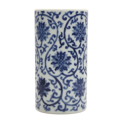 Lot 326 - A Chinese blue and white 'lotus scroll' brush pot, 20th century, Daoguang mark