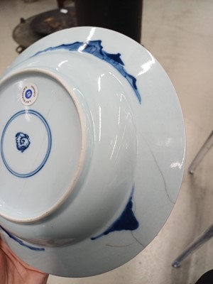 Lot 481 - Two Chinese blue and white dishes, 19th / 20th century