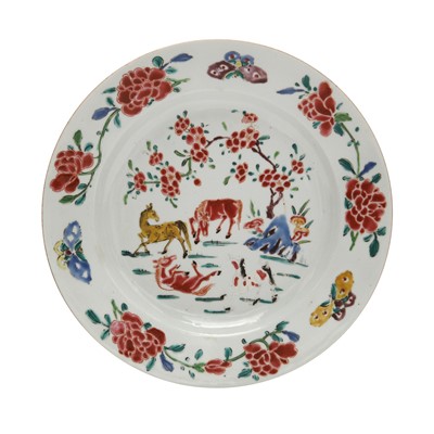 Lot 307 - A Chinese export famille-rose 'horses' dish, Qing dynasty, 18th century
