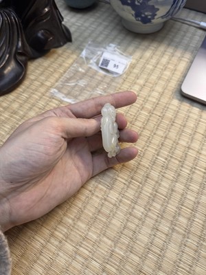 Lot 95 - A Chinese jade 'monkeys' carving, Qing dynasty