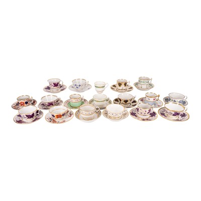 Lot 23 - A group of Worcester Flight Barr & Barr, and Barr Flight Barr cups and saucers