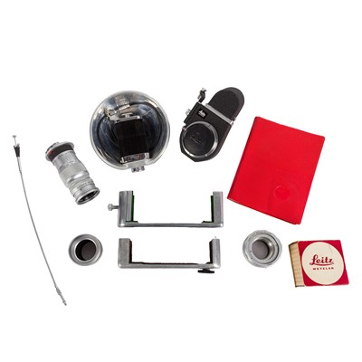 Lot 186 - A Leitz Visoflex Outfit w/ 90mm f/4 Elmar Lens