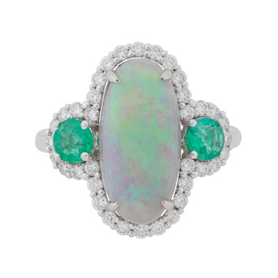 Lot 305 - An opal, emerald and diamond ring