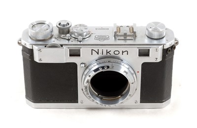 Lot 40 - Nikon S Rangefinder Camera.