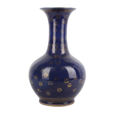 Lot 276 - A Chinese powder-blue glazed gilt-decorated bottle vase, Qing dynasty, 18th/19th century