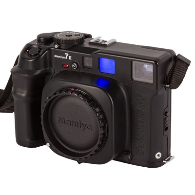 Lot 291 - A Mamiya 7II Medium Format Rangefinder Camera Body