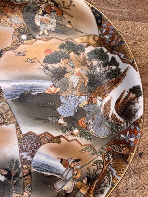 Lot 83 - A large Japanese Satsuma dish, Meiji period