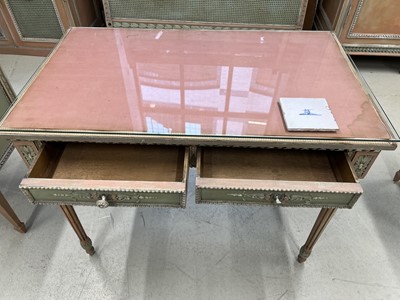 Lot 43 - A French Louis XVI style painted side table