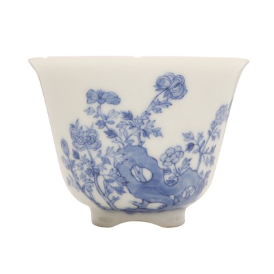 Lot 271 - A Chinese blue and white 'month' cup, 19th/20th century, Lan ting zhai mark