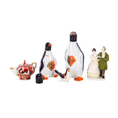 Lot 382 - A group of Lomonosov Porcelain, Post-War