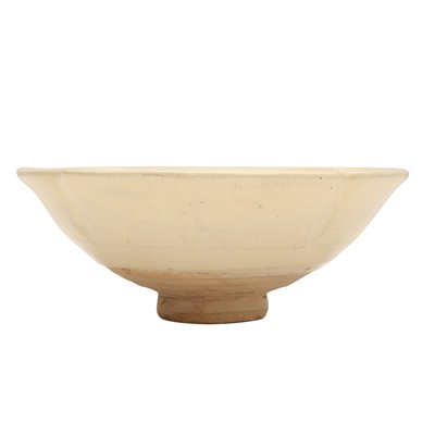Lot 655 - A Chinese Cizhou white-glazed foliate bowl, Yuan dynasty