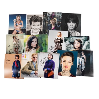 Lot 134 - Photograph Collection.- Actresses