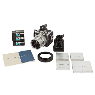 Lot 64 - A Hasselblad SWC Wide Angle Medium Format Camera