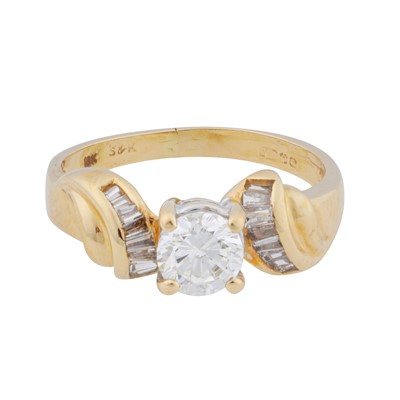 Lot 366 - A diamond ring, circa 1989