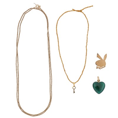 Lot 58 - A group of jewellery