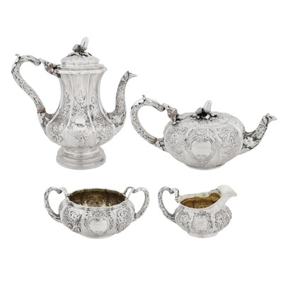 Lot 405 - London 1830 by Paul Storr (1771 - 1844, reg. 12th Jan 1793)