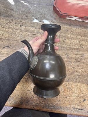 Lot 34 - A fine Japanese bronze ewer, Edo period