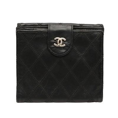 Lot 320 - Chanel Black Bi Fold Wallet