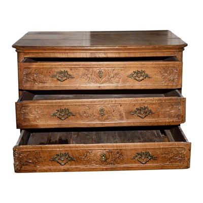 Lot 27 - A French Provincial oak chest of drawers, early 19th century