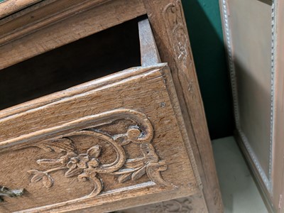 Lot 27 - A French Provincial oak chest of drawers, early 19th century