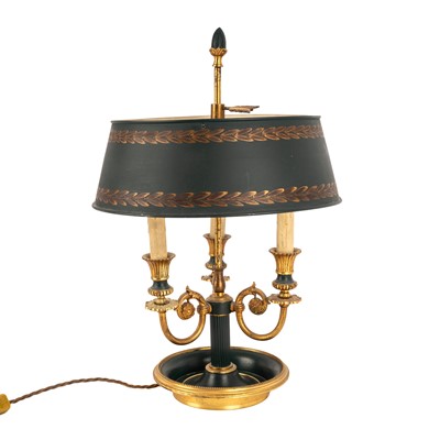 Lot 100 - A French brass bouillotte lamp, first half of the 20th century