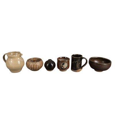 Lot 372 - A group of British studio pottery by various makers