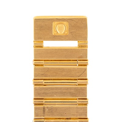 Lot 16 - Omega 'Constellation' Bracelet Watch