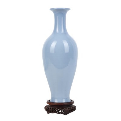 Lot 278 - A Chinese clair-de-lune vase, 19th/20th century, Yongzheng mark