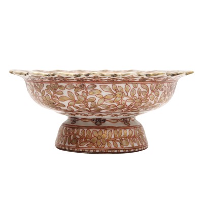 Lot 338 - A Chinese Thai-market gilt-decorated 'Bencharong' stem bowl, 19th century
