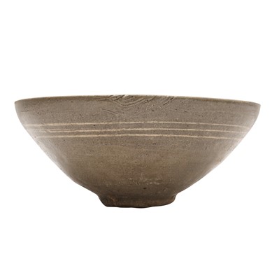 Lot 797 - A Korean celadon sangam slip-inlaid bowl, Goryeo dynasty