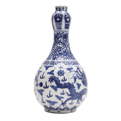 Lot 78 - A Chinese blue and white 'dragon' vase, Qing dynasty, 18th century