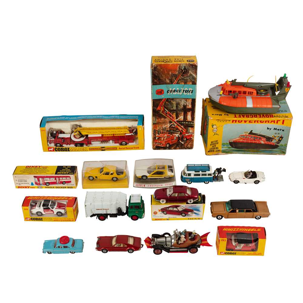 Lot 78 - A mixed group of assorted diecast
