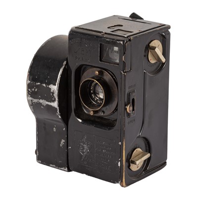 Lot 152 - A Debrie Sept I 35mm Cine Camera