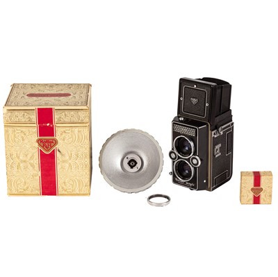Lot 227 - A Rollei Magic TLR Camera