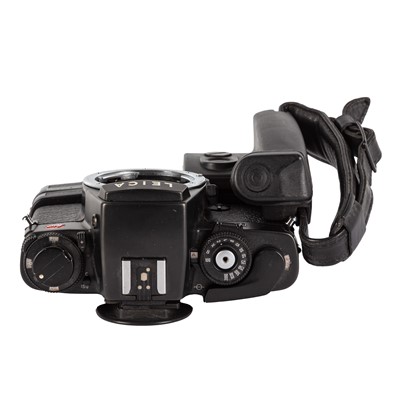 Lot 38 - A Leica RE SLR Camera Body