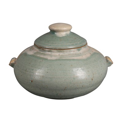 Lot 355 - Japanese studio pottery