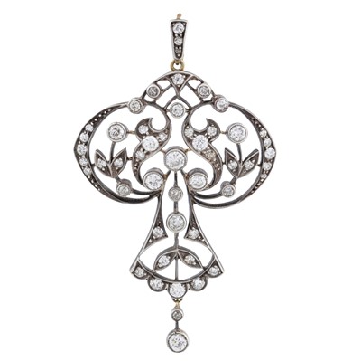 Lot 206 - A diamond late 19th century pendant
