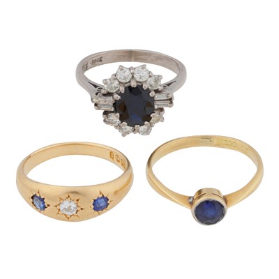 Lot 28 - Three gem-set rings