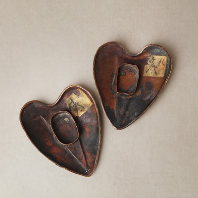 Lot 76 - A pair of Chinese cloisonné enamel bird-form censers, Qing dynasty, Jiaqing period, 18th century