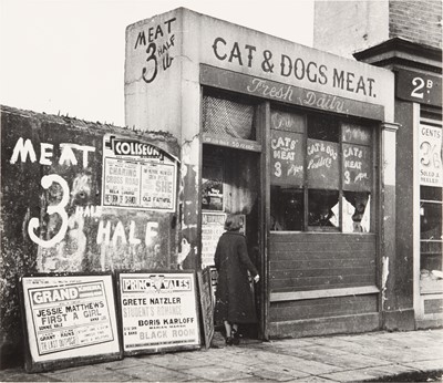 Lot 138 - Wolfgang Suschitzky (1912-2016)