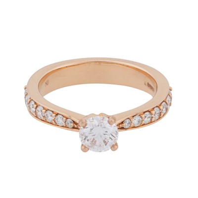 Lot 384 - A faint pink diamond ring, circa 2021