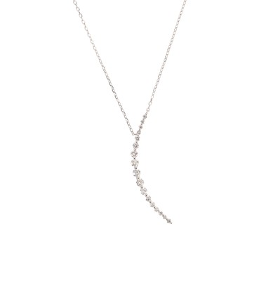 Lot 274 - A diamond crescent pendant necklace