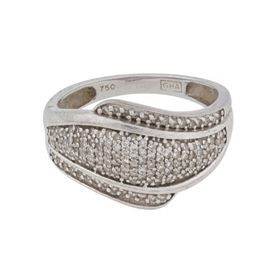 Lot 424 - A diamond ring