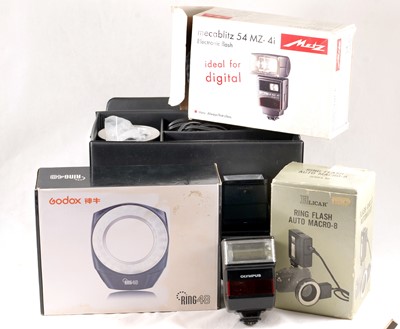 Lot 241 - A Group of Flash Units.