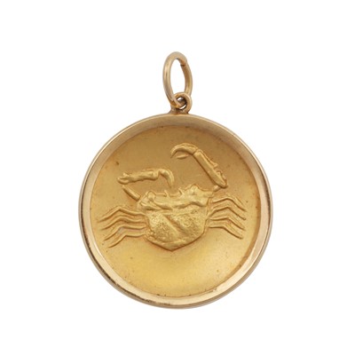 Lot 183 - Possibly by Lalaounis | A cancer pendant