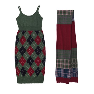 Lot 82 - Chanel Olive Cashmere Argyle Knit Dress and Scarf Set - Size 38