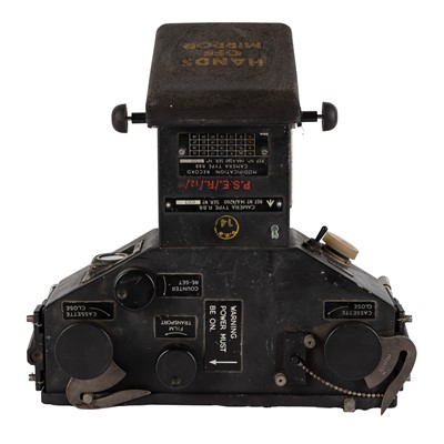 Lot 125 - A Vulcan Bomber Type R.88 Radar Operator's Camera with Dallmeyer 2" f/1.9 Super-Six Anastigmat Lens