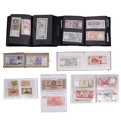 Lot 615 - A large mixed collection of assorted world bank notes within albums