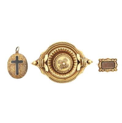Lot 225 - Two mourning brooches and a mourning pendant