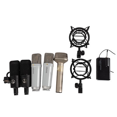 Lot 357 - A Selection of Good Microphones